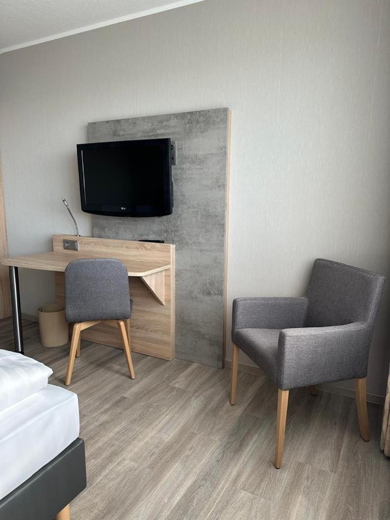 Rheinhessen Inn Gmbh 보스타트 외부 사진