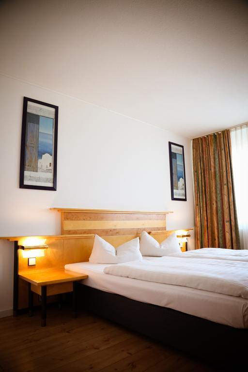 Rheinhessen Inn Gmbh 보스타트 객실 사진