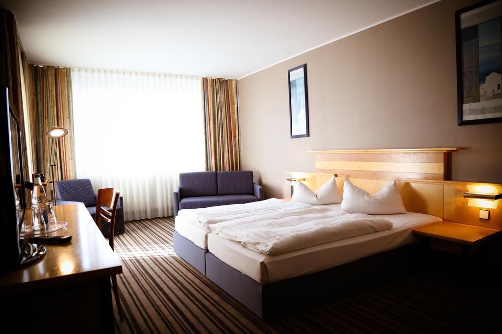 Rheinhessen Inn Gmbh 보스타트 외부 사진